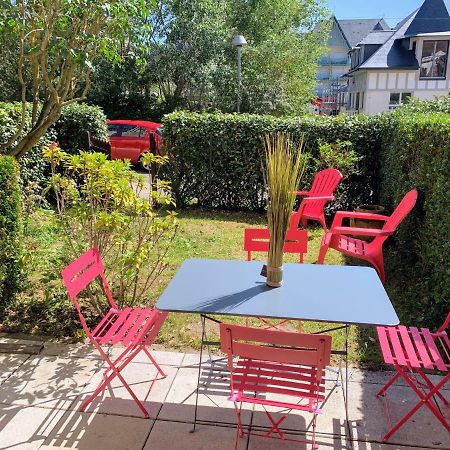 Front De Mer 11 - Jardin - Thalasso Cabourg Extérieur photo